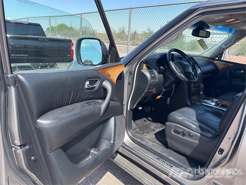 Infiniti QX56 2WD SUV PKWs