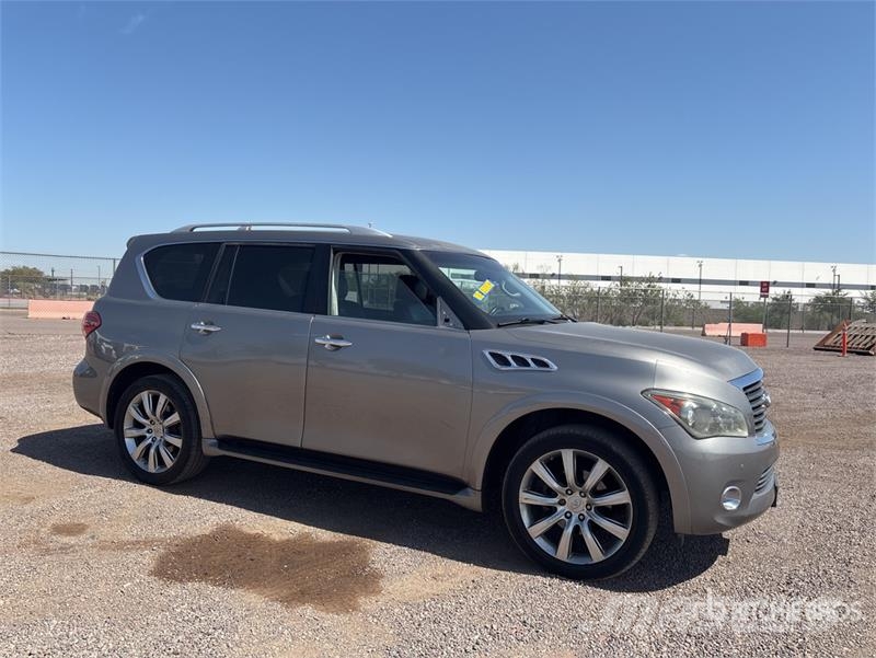 Infiniti QX56 2WD SUV PKWs