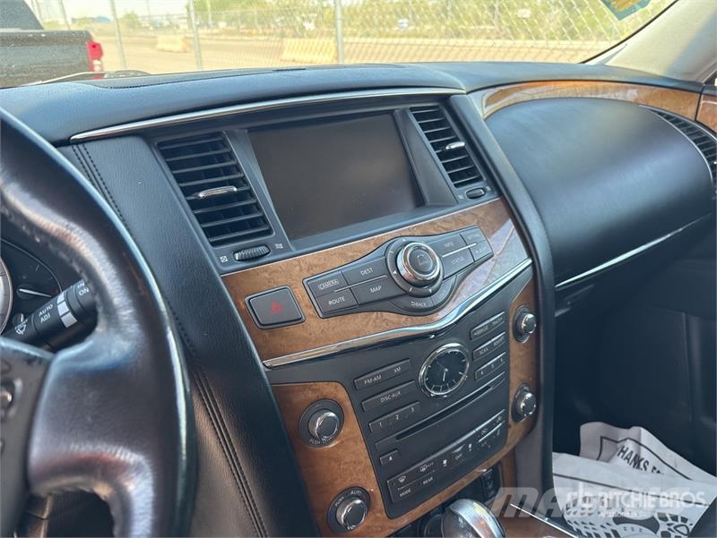 Infiniti QX56 2WD SUV PKWs
