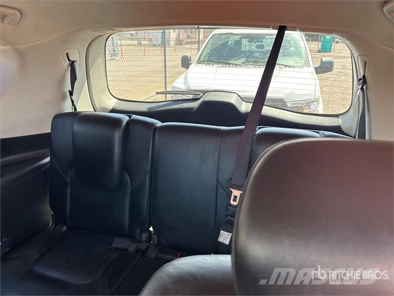 Infiniti QX56 2WD SUV PKWs