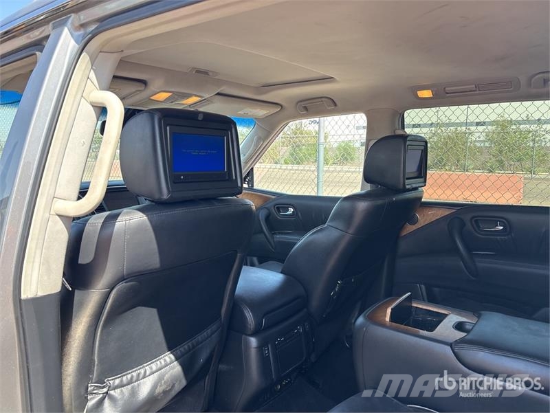 Infiniti QX56 2WD SUV PKWs
