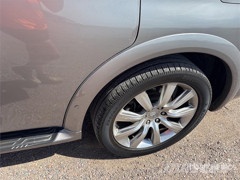 Infiniti QX56 2WD SUV PKWs
