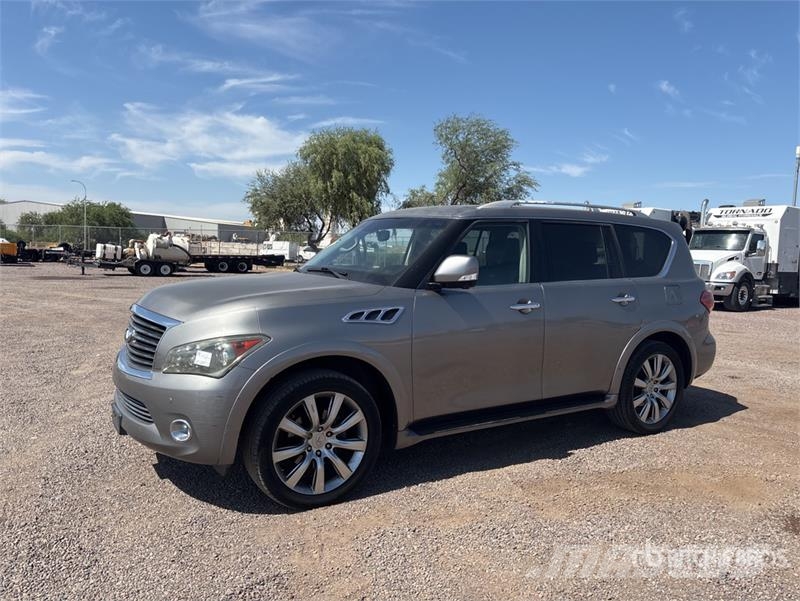 Infiniti QX56 2WD SUV PKWs