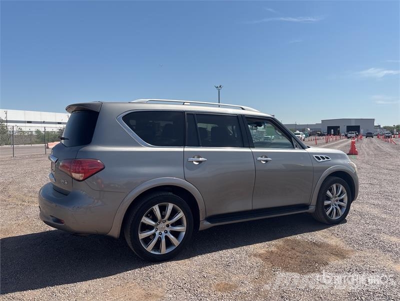 Infiniti QX56 2WD SUV PKWs