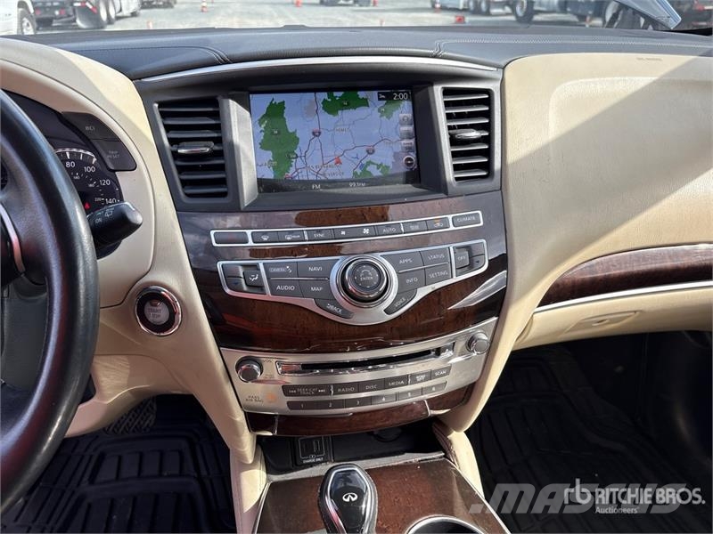 Infiniti QX60 2WD SUV Automašīnas