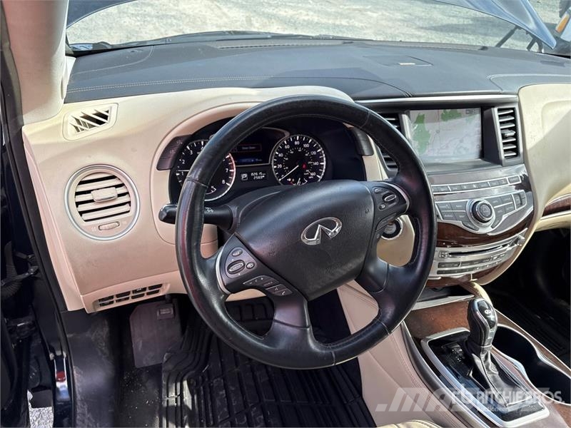 Infiniti QX60 2WD SUV Automašīnas