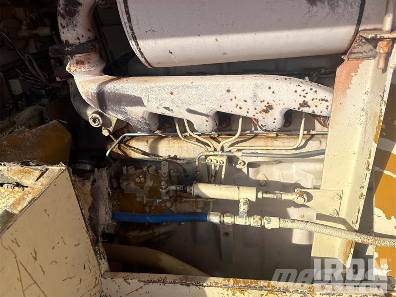 Ingersoll Rand 185 185 cfm Mobile Air Compressor Compressors