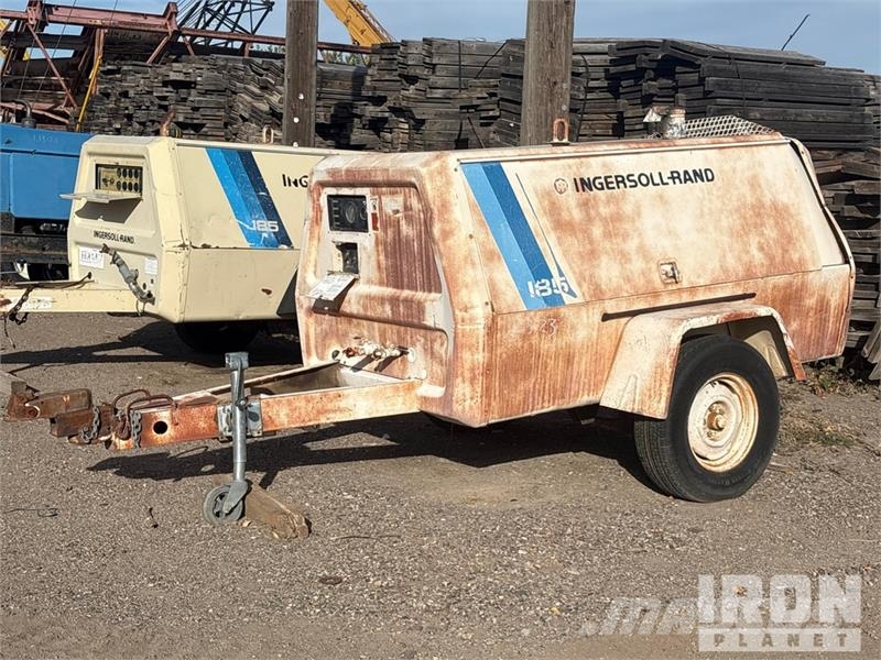 Ingersoll Rand 185 185 cfm Mobile Air Compressor Compressors