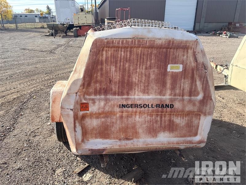 Ingersoll Rand 185 185 cfm Mobile Air Compressor Compressors
