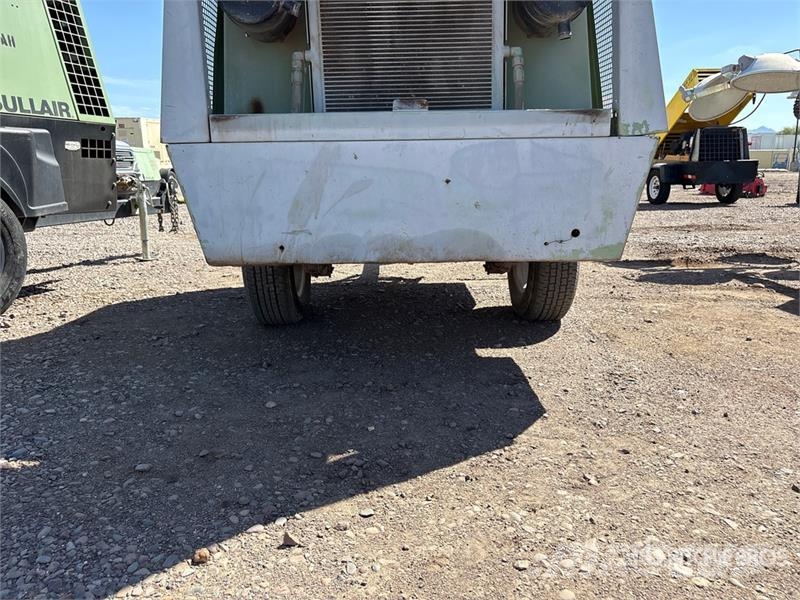 Ingersoll Rand 185 cfm Mobile Air Compressor Compressors