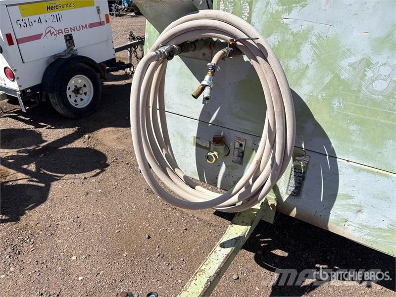 Ingersoll Rand 185 cfm Mobile Air Compressor Compressors