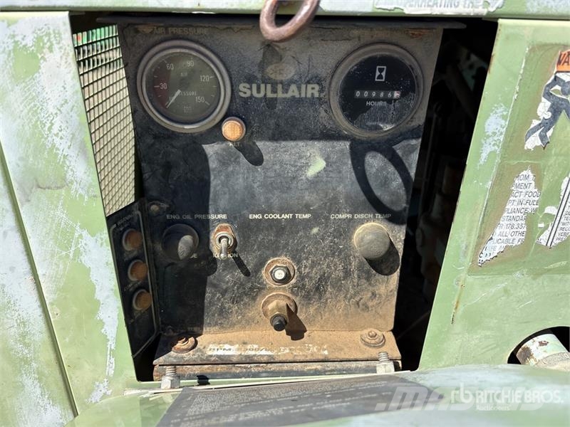 Ingersoll Rand 185 cfm Mobile Air Compressor Compressors