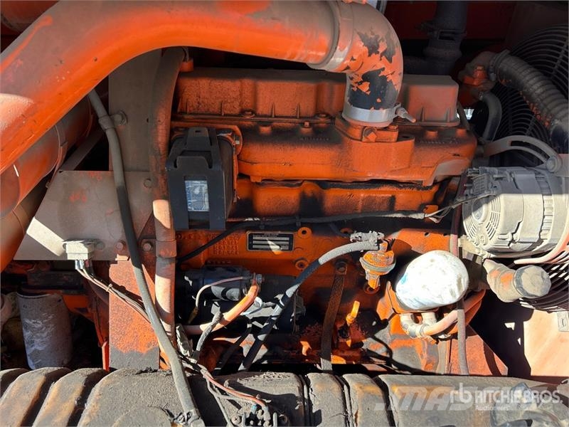 Ingersoll Rand 185 Skid-Mounted Air Compressor (Inoperable) Compresoras