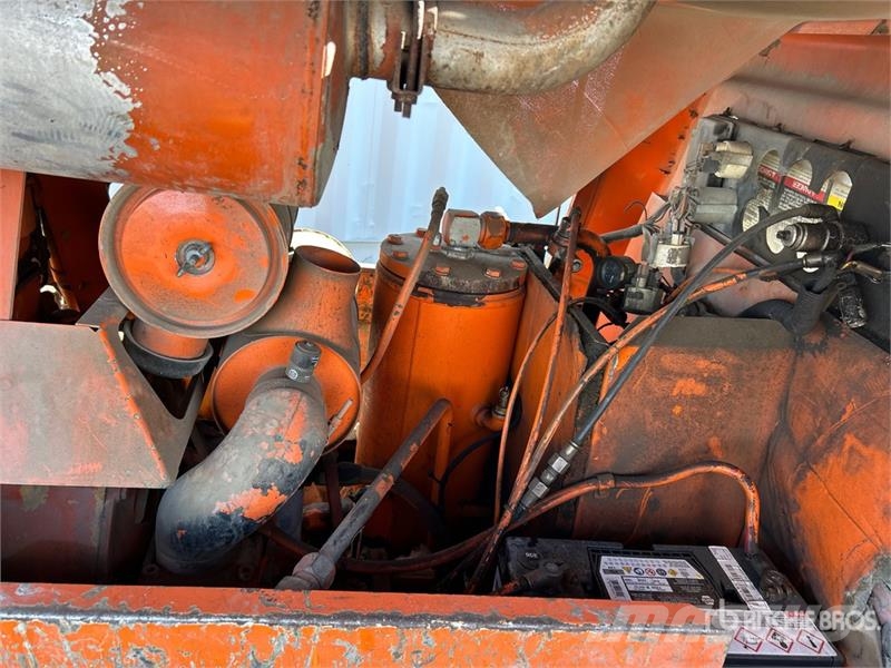 Ingersoll Rand 185 Skid-Mounted Air Compressor (Inoperable) Compresoras