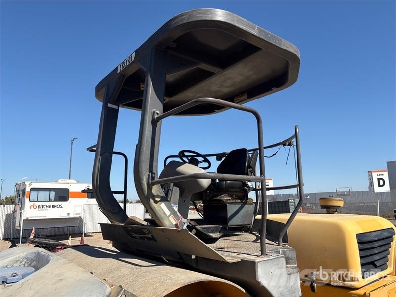 Ingersoll Rand DD118HF Paving Double Drum Roller Tandemové válce