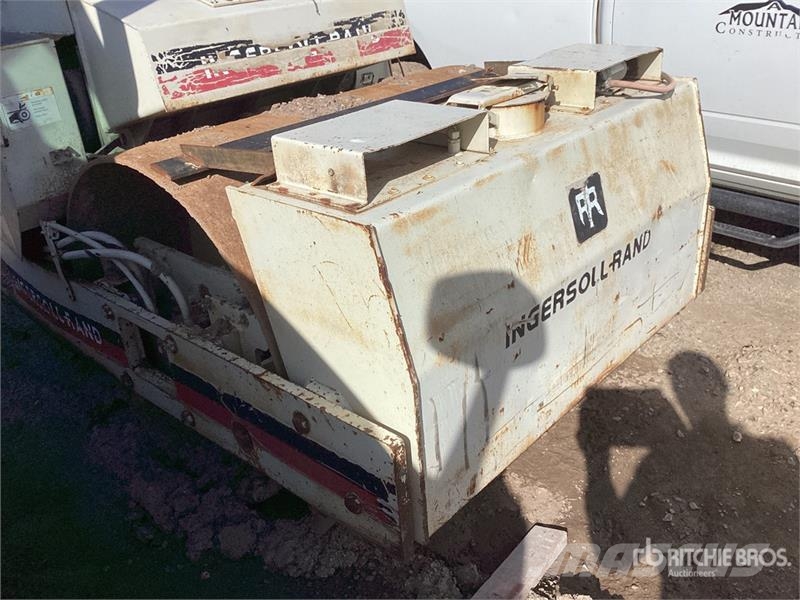 Ingersoll Rand DD65 Double Drum Roller Ikerdobos hengerek
