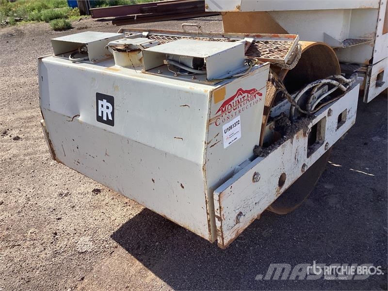 Ingersoll Rand DD65 Double Drum Roller Ikerdobos hengerek