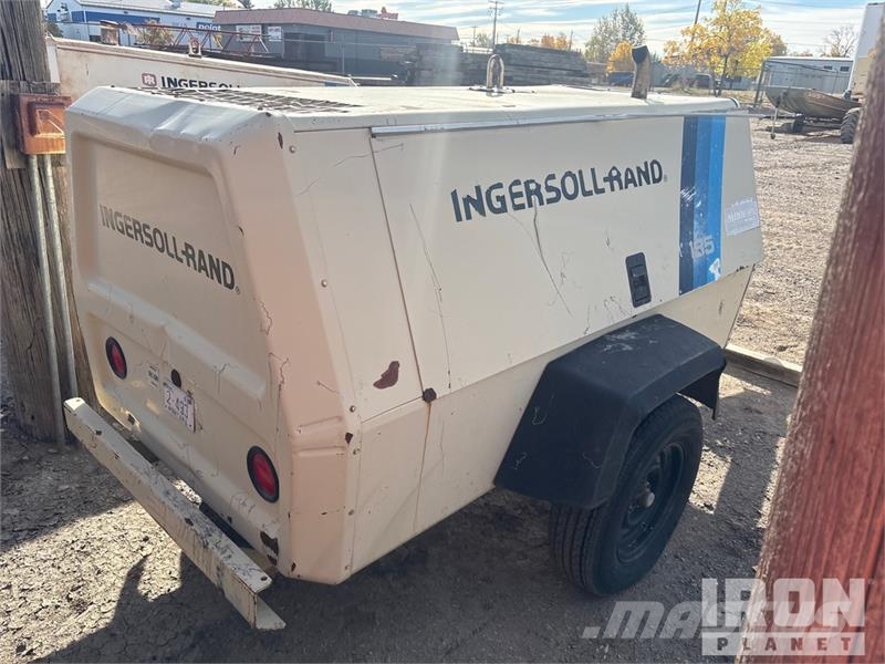 Ingersoll Rand P185CWJD 185 cfm Mobile Air Compressor Compressors