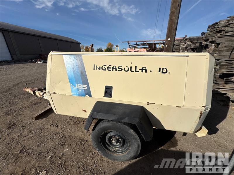 Ingersoll Rand P185CWJD 185 cfm Mobile Air Compressor Compressors