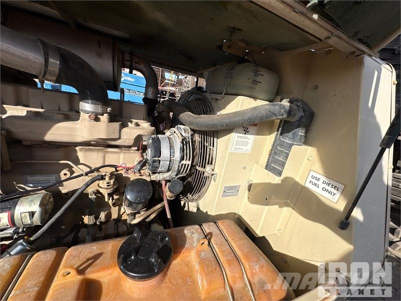 Ingersoll Rand P185CWJD 185 cfm Mobile Air Compressor Compressors