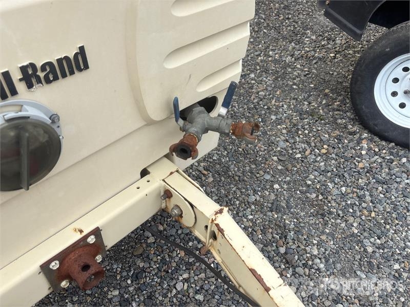 Ingersoll Rand P185WJD 185 cfm Mobile Air Compressor Compressors