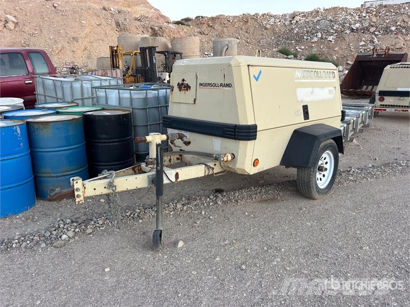 Ingersoll Rand P185WJD 185 cfm Mobile Air Compressor 压缩机