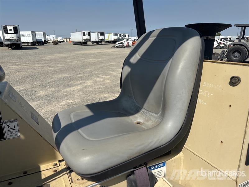 Ingersoll Rand RT708J Terrængående gaffeltruck