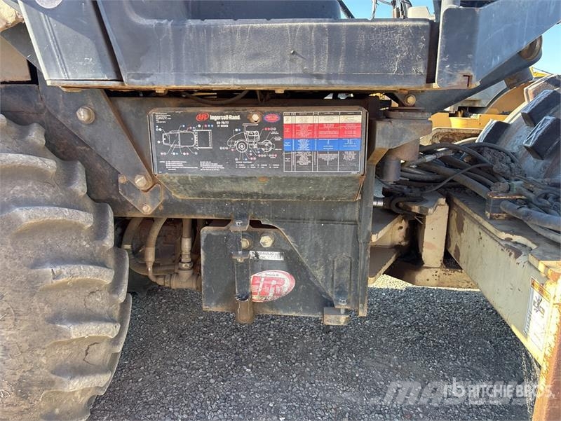 Ingersoll Rand SD-77F Smooth Drum Compactor Rodillos de un solo tambor