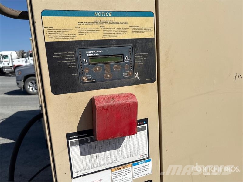 Ingersoll Rand SSR-EPE50 211 cfm Skid-Mounted Air Compressor Compressors