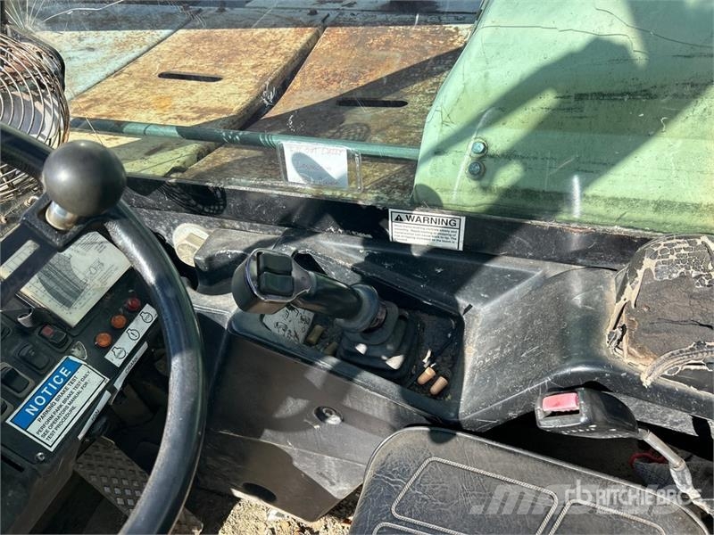 Ingersoll Rand VR843C 伸縮臂操作車
