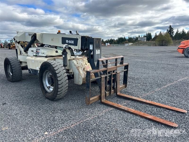 Ingersoll Rand VR843C 伸縮臂操作車