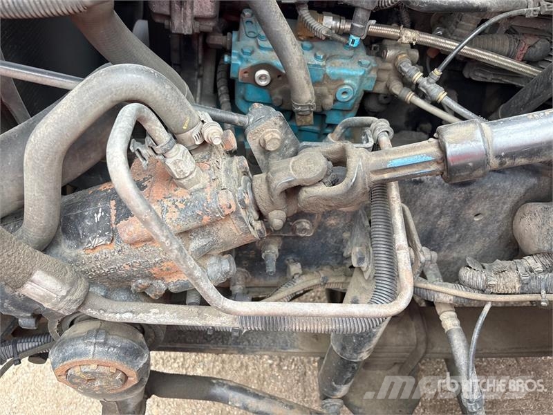 International 4000 Van Truck Furgons