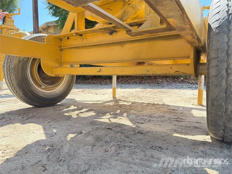 International 407 Trailer-Mounted Water Pump Waterpumps