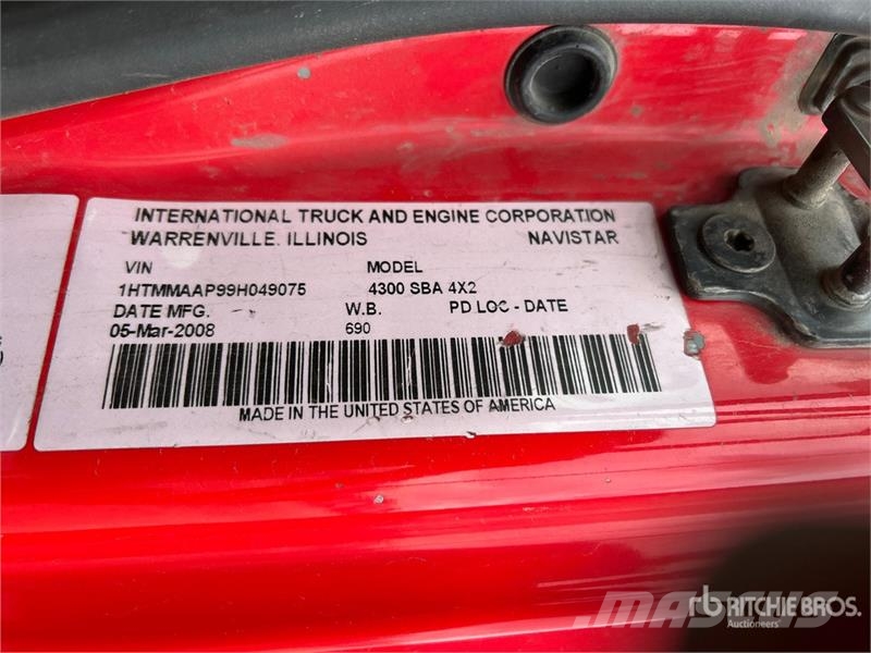International 4300 Italszállító tehergépkocsik
