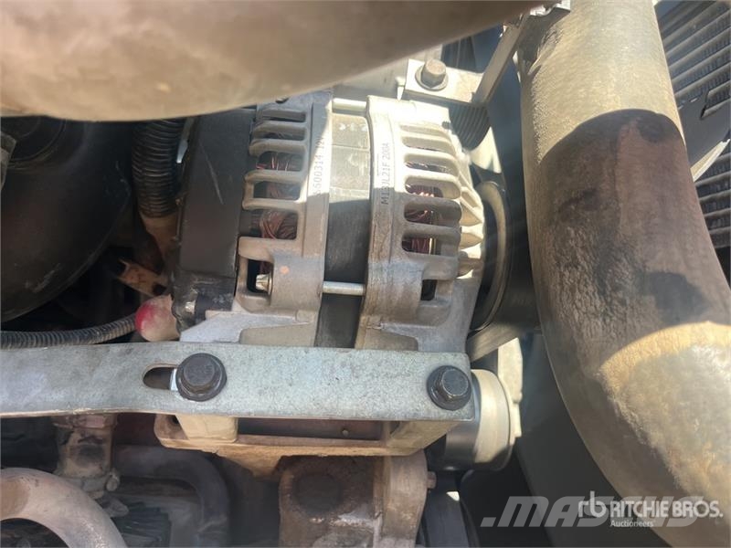 International 4300 صهاريج مياه