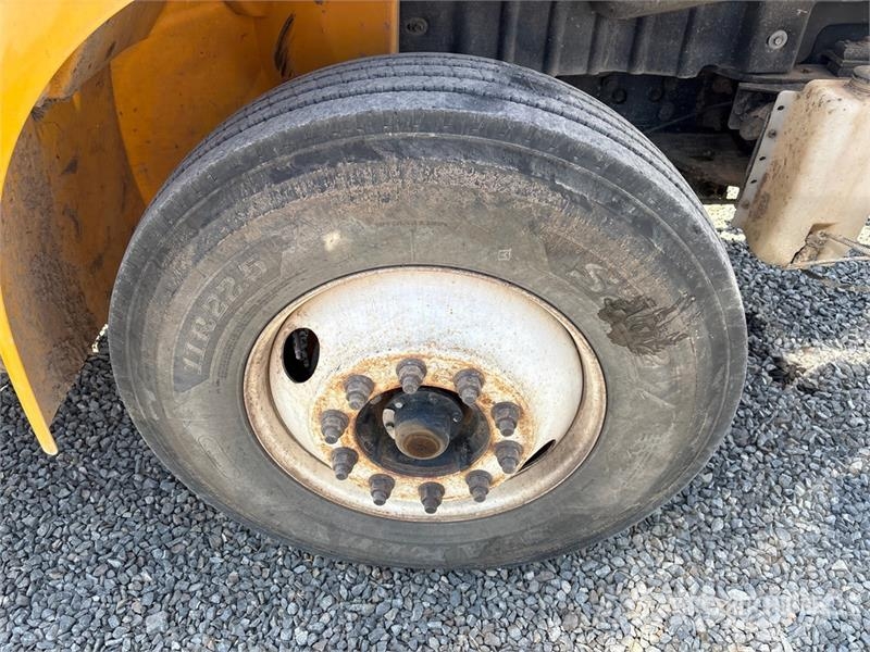 International 4300 Kabiny a interiér