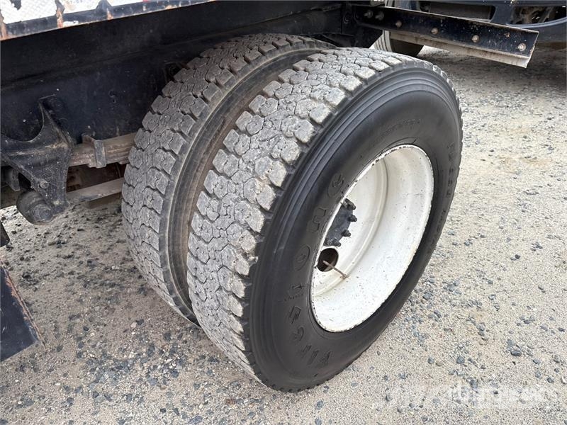 International 4300 Billenő teherautók