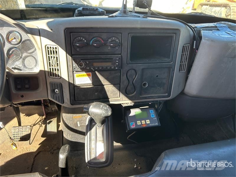 International 4300 Onderhoud voertuigen