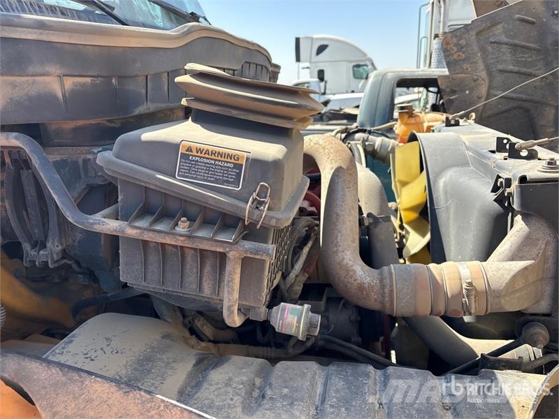 International 4300 Kabiny a interiér
