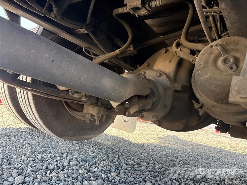 International 4300 冷凍冷蔵車