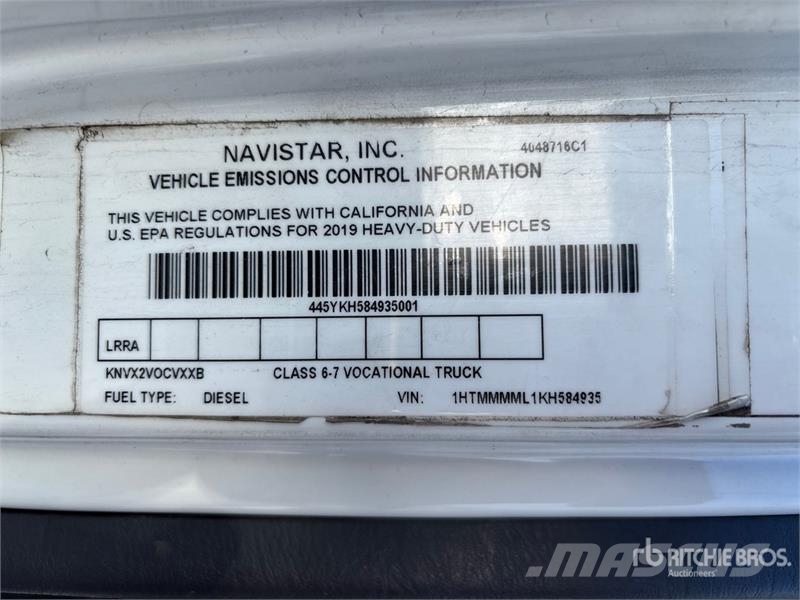 International 4300 ボックスボディー、ウイング、箱車