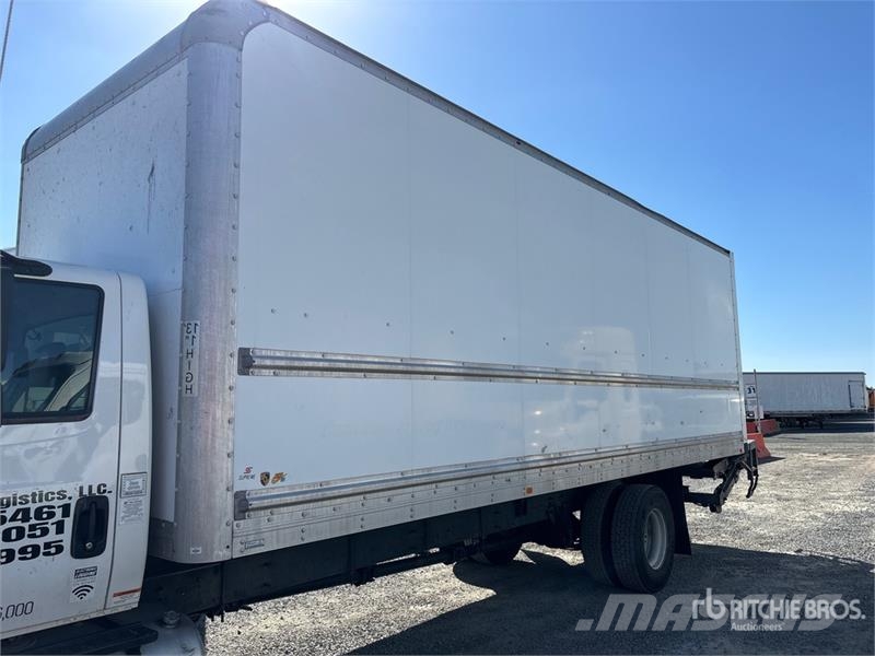 International 4300 ボックスボディー、ウイング、箱車