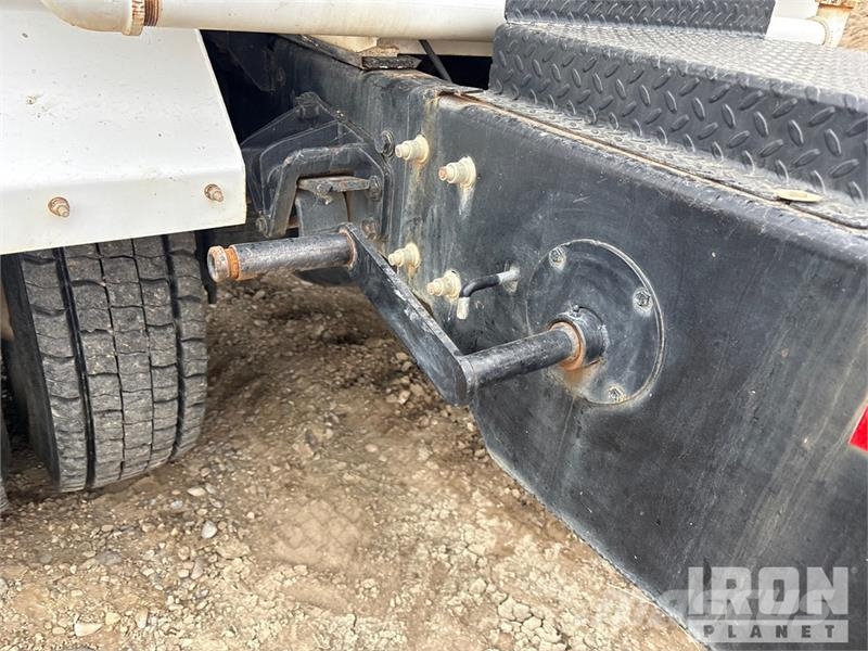 International 4300 Vandens sunkvežimiai