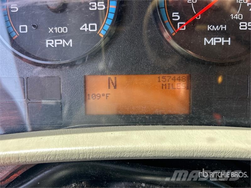 International 4300 Isotermos y frigoríficos
