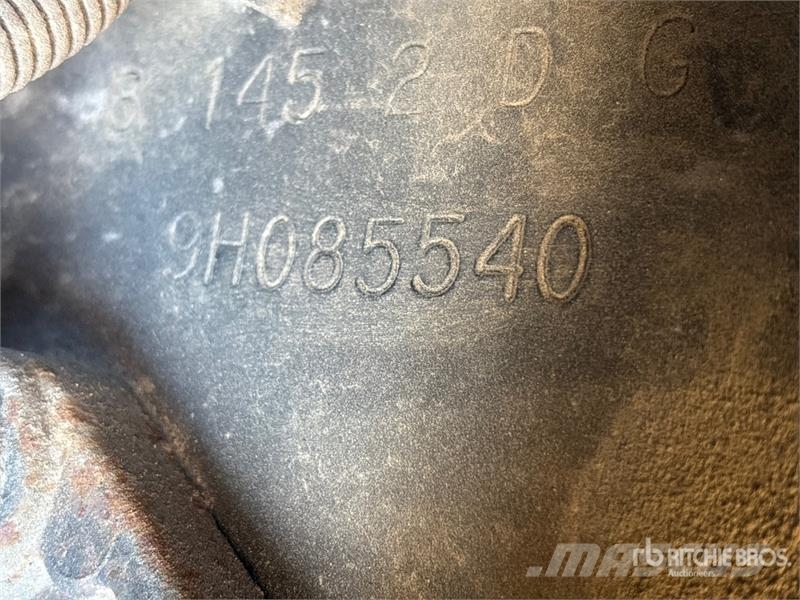 International 4300 Fejebiler