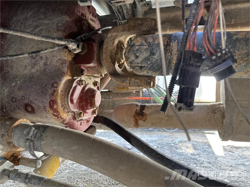 International 4300 Tanker trucks