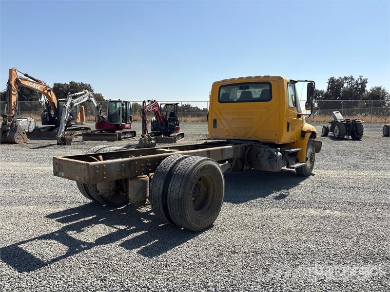 International 4300 Kabiny a interiér