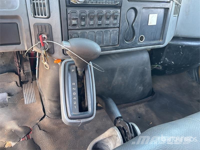 International 4300 Грузовые эвакуаторы