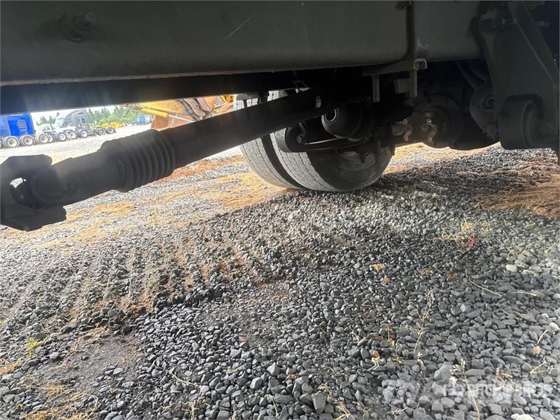 International 4300 Furgons