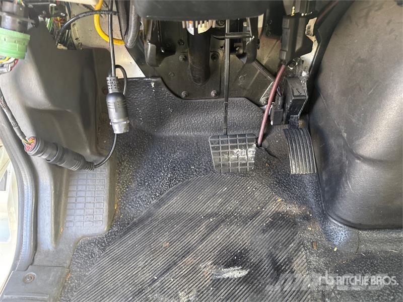International 4300 Fast kasse
